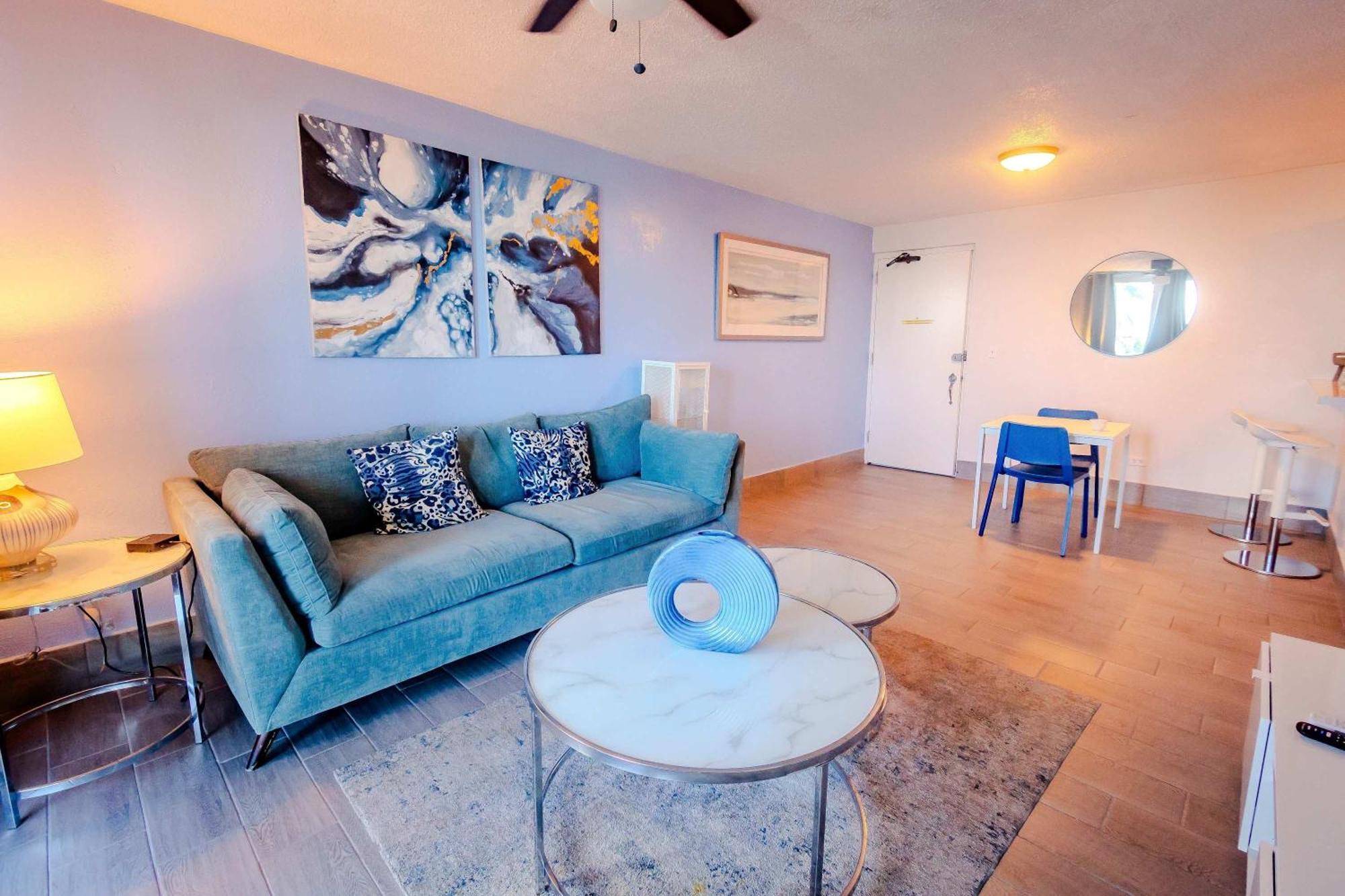 Sunset Paradise Cozy Beachfront Escape - Isla Verde San Juan Dış mekan fotoğraf